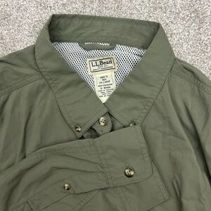 L.L Bean Men's 2XL Fishing‎ Hiking Vented Utility Pocket L/S Button Front Shirt